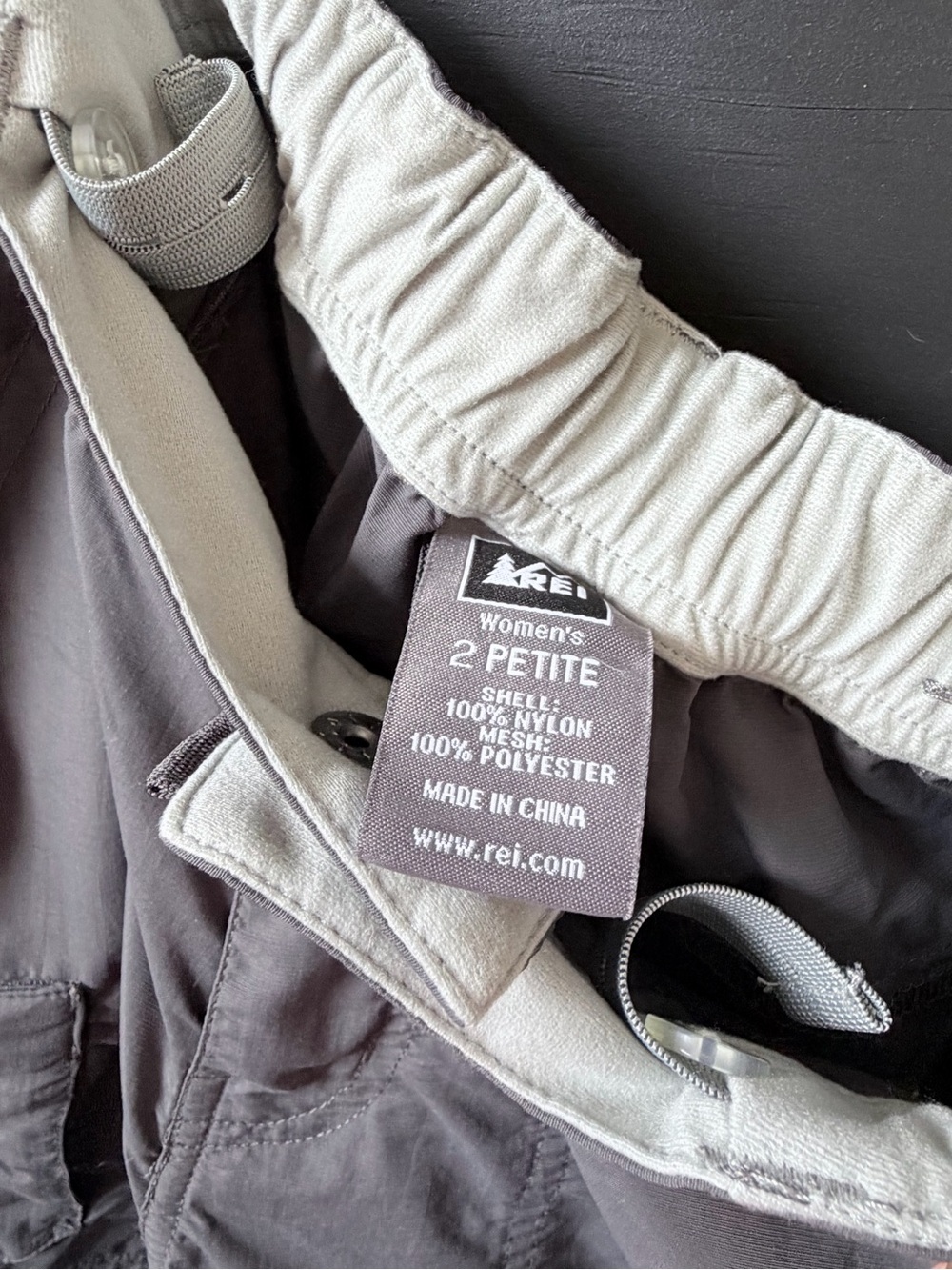 REI Women's 2 Petite Co-Op Convertible Hiking Utility Outdoor Pants in Gray UPF - Picture 7 of 9